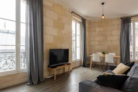Charmant T2 Place De Lerme Bordeaux Exterior foto